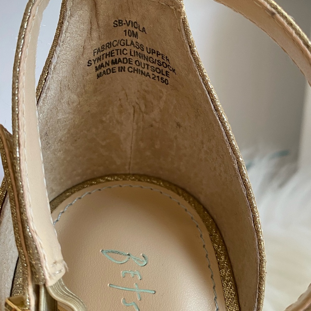 Blue by Betsey Johnson Gold Rhinestone Pointed Toe Pumps - Picture 10 of 12